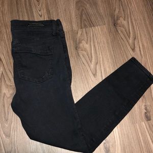 size 6s Express jeans